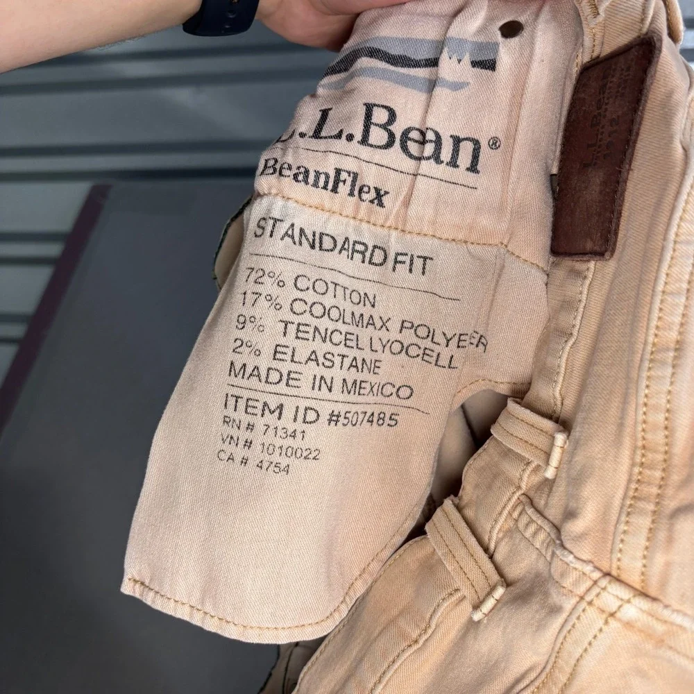 L.L.Bean BeanFlex Standard Fit Men's Jeans 32x29 Beige Stretch